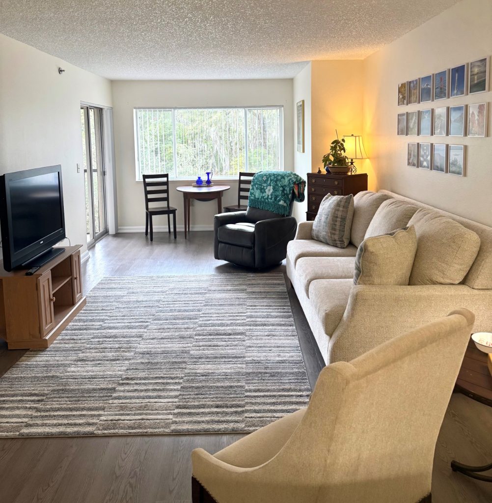 thumbnail_Maple Model Living Area